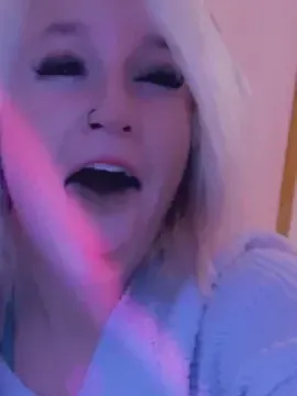freshly graduated OnlyFans profile photo