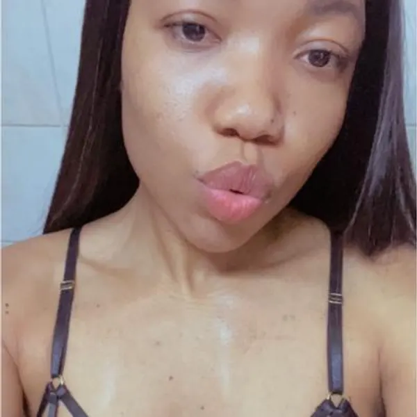 emilieebony OnlyFans profile photo