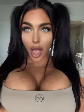 EMILY OnlyFans profile photo
