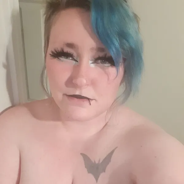 mothisweirdvip OnlyFans profile photo