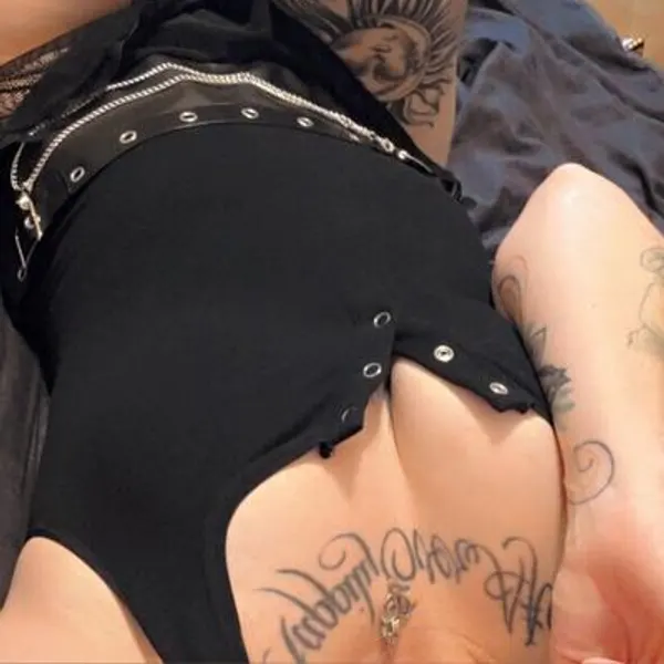 redhot_hotwife OnlyFans profile photo