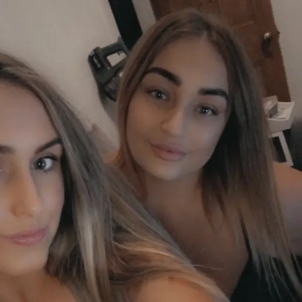 sexyhollysexyolivia OnlyFans profile photo