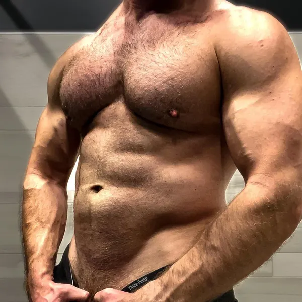 thick pump OnlyFans profile photo