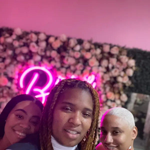 threelesbianwomen OnlyFans profile photo