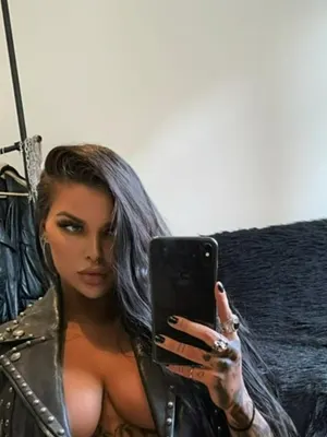 cruellamoon OnlyFans