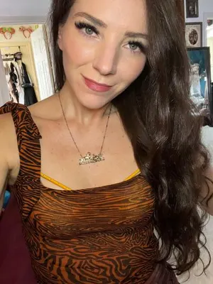 desertrosecosplay OnlyFans