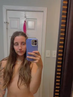 emerald.stone9 OnlyFans