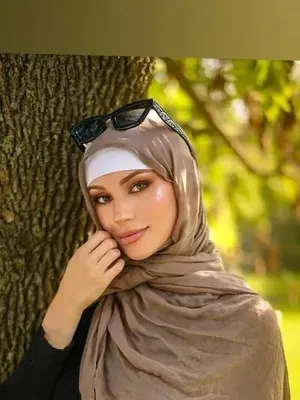 Julia Мansour OnlyFans