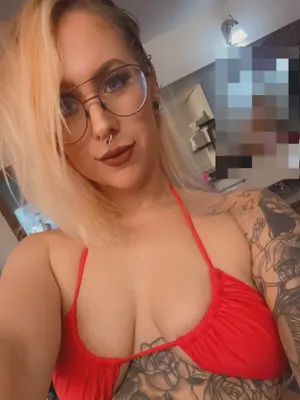 lillyhamilton OnlyFans