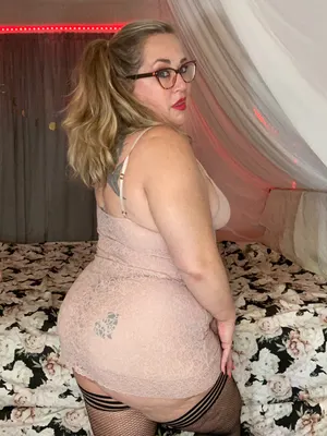 lilybay73 OnlyFans