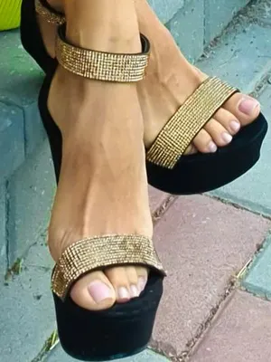 sugargenics_feet OnlyFans