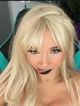 Mia OnlyFans profile photo